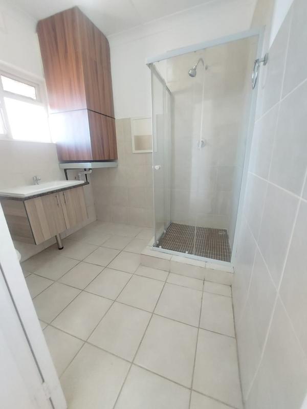 To Let 0 Bedroom Property for Rent in Goodwood Central Western Cape